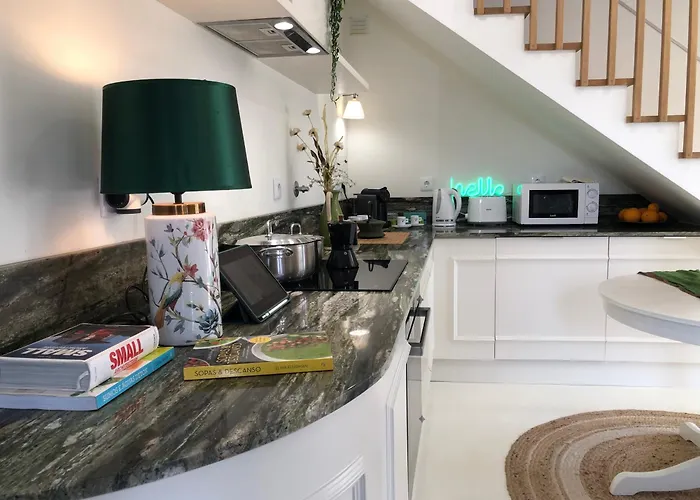 Villa Familiar Com Piscina E Jacuzzi A 30 Min De Lisboa Nyaraló Torres Vedras