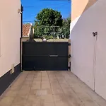 Familiar Com Piscina E Jacuzzi A 30 Min De Lisboa Vakantiehuis