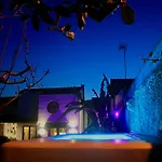 Vakantiehuis Familiar Com Piscina E Jacuzzi A 30 Min De Lisboa *