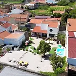 Familiar Com Piscina E Jacuzzi A 30 Min De Lisboa בית נופש *
