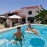 Familiar Com Piscina E Jacuzzi A 30 Min De Lisboa Prázdninový dům Torres Vedras