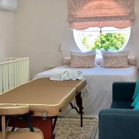 Pool Oasis With Private Parking -vigia 8 펜션