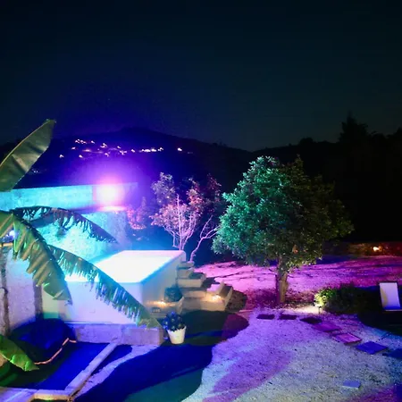 Dom wakacyjny Pool Oasis With Private Parking -vigia 8 Torres Vedras